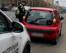 Помилки у правах: у МВС попередили водіїв, Фото: Патрульна поліція