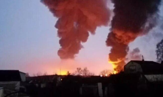 Блекаут в рф: дрони вночі залишили болота без світла - відео