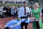 Софія зі СМА танцює випускний вальс у Львові