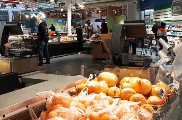 Овощи в супермаркетах. Фото: скриншот YouTube