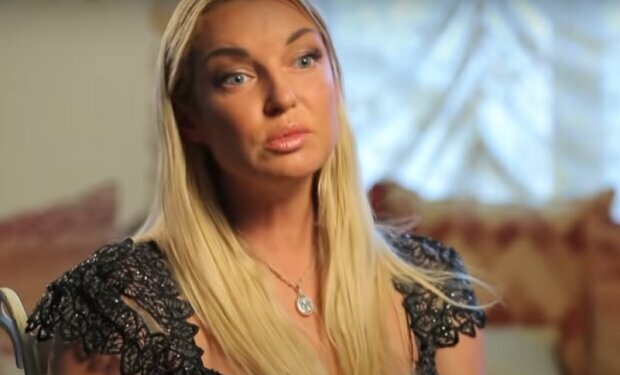 Анастасия Волочкова. Фото: скриншот YouTube.