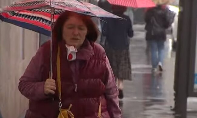 Похолодання та дощ. Фото: скріншот YouTube-відео