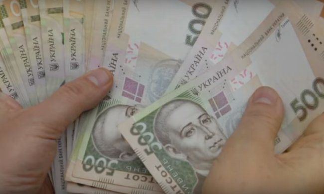 Какая зарплата устроит украинцев, фото: скриншот YouTube