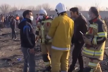 Трагическое крушение авиалайнера, фото: скриншот с YouTube