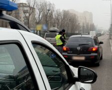 Зупинили і відразу штраф: за яку дрібницю покарають водіїв