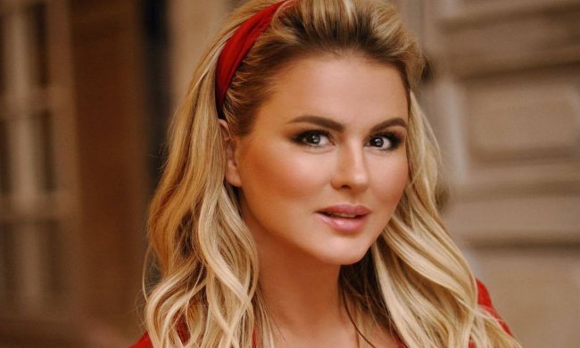 Анна Семенович