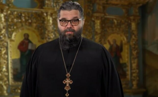 Священик УПЦ розповів, як реагувати на чутки про війну