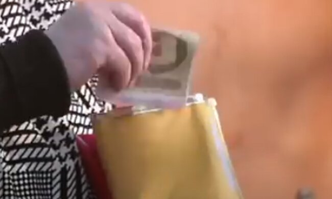 Кредит на чужое имя: новая схема мошенников. Фото: скриншот Youtube-видео