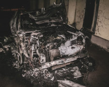 Нашли раньше прокуратуры: народные мстители сожгли машину Гонтаревой
