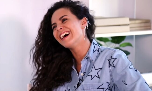 Настя Каменских. Фото: скриншот YouТube