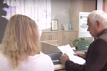 Пенсионеры. Фото: YouTube, скрин