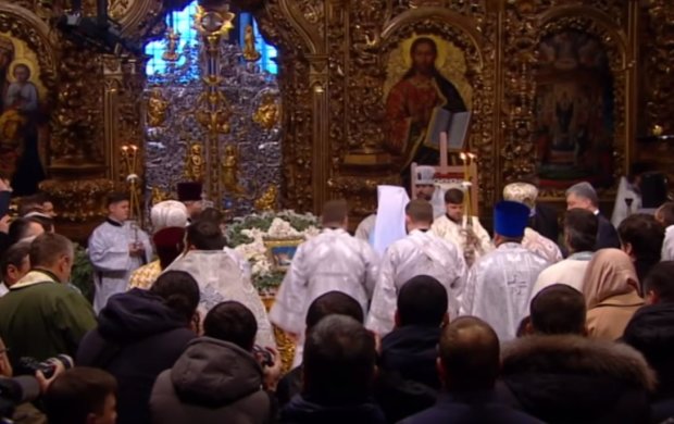 В Киеве на время карантина не будет массовых богослужений. Фото: скрин youtube