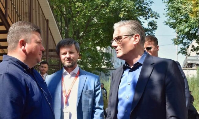 Визит солидарности и поддержки: Прем-министр Великобритании Кир Стармер посетил Подольский район столицы