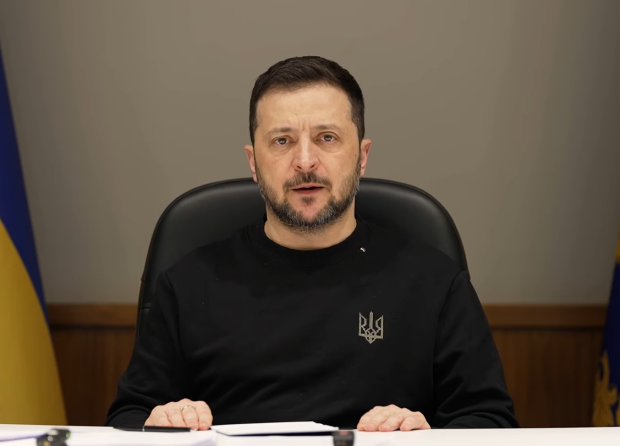 Зеленський зробив заяву про виїзд за кордон чоловіків до 22 років