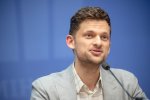 Сенсационные заявление Дмитрия Дубилета: он откажется от зарплаты в 30 тыс. грн, так как государство должно платить тем, кому это нужно