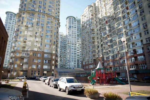 Украинцам помогут купить жилье: у Зеленского сделали срочное и выгодное предложение