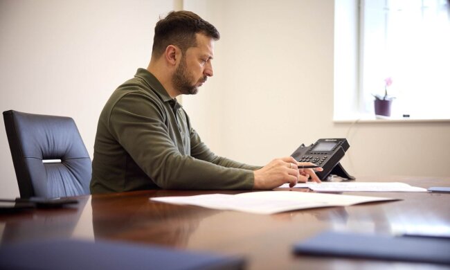 Теперь можно спокойно ехать в ЕС: Зеленский подписал исторический закон, который меняет все