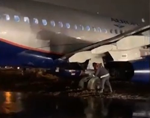 Взлет в аэропорту Шереметьева