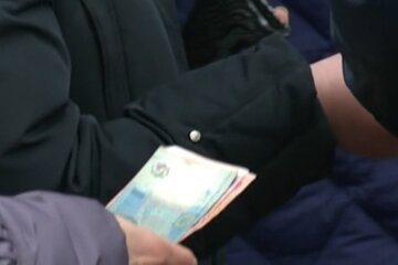 Украинцам рассказали о накопительной пенсии. Фото: скриншот youtube-видео