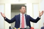 Ляшко включил заднюю: вчера шел на выборы, а сегодня пошел войной на Зеленского