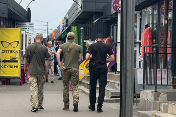 Нардеп розповів, як потрібно змінити мобілізацію в Україні. Фото: Скріншот YouTube