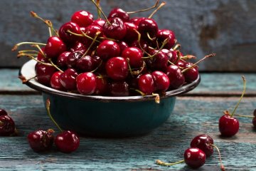 Черешня или вишня: что лучше и  полезнее. Советы диетолога