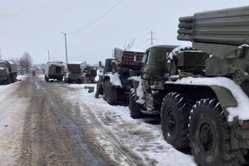 Разбитая техника РФ. Фото: скриншот YouTube-видео