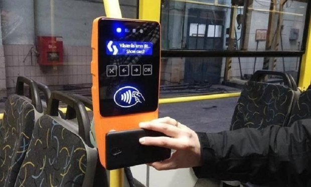 С ноября оплатить проезд в общественном транспорте Киева можно будет смартфоном