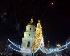 Новогодняя елка в Киеве. Фото: скриншот YouTube