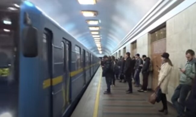 Киевский метрополитен. Фото: скриншот YouTube