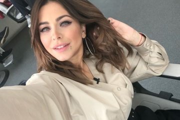 Ани Лорак беременна? Звезда опубликовала яркое фото