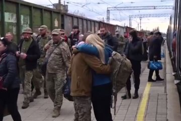 Военные, скриншот из YouTube