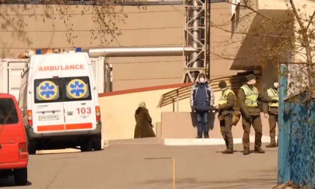 Александровскую больницу заминировали. Фото: youtube