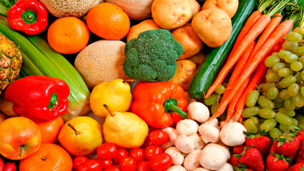 Цветные фрукты и овощи могут предотвратить возрастную катаракту