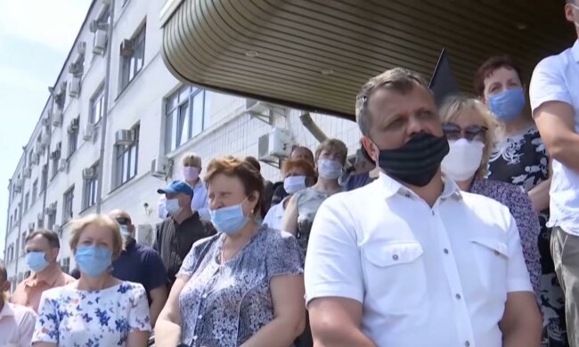 Эксперты рассказали о повышении "минималки". Фото: скрин youtube