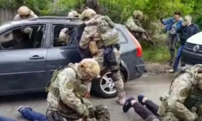 Спецназ задержал банду в Киеве. Фото: YouTube, скрин