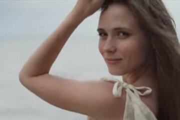 Анна Кошмал. Фото: скриншот YouTube