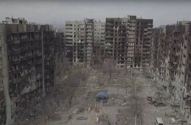 Зруйноване місто. Фото: скріншот YouTube-відео