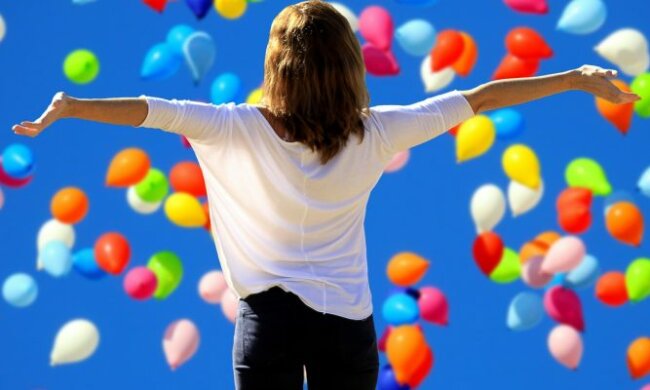 Стремление к счастью делает людей несчастными и меняет ощущение времени