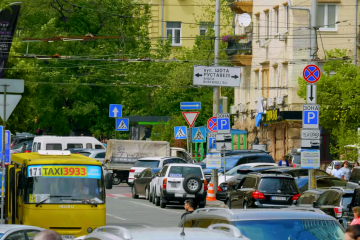 На дорогах з'явилися нові зелені знаки – що це означає