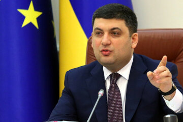 Гройсману поучиться: украинец бросил работу и кинулся спасать людей. Опубликовано уникальное видео