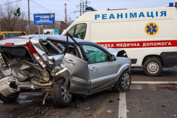 В Днепре столкнулись четыре автомобиля. Фото: Информатор