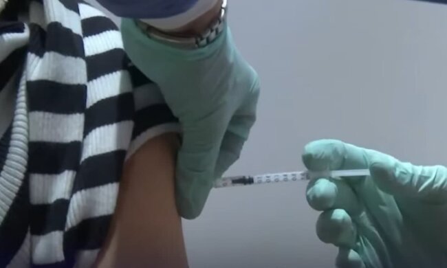 Вакцинация. Фото: скриншот Youtube-видео