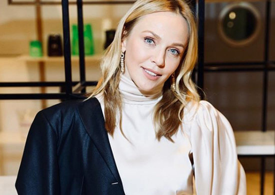 Альбина Джанабаева похвасталась округлившимся животиком: такая милая, вот Меладзе обрадуется 