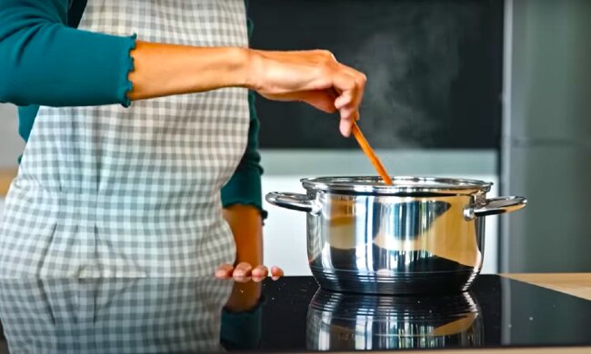 Кастрюля, готування. Фото: YouTube