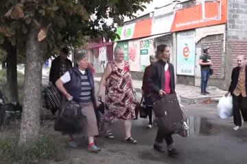 Евакуація людей. Фото: скріншот YouTube-відео