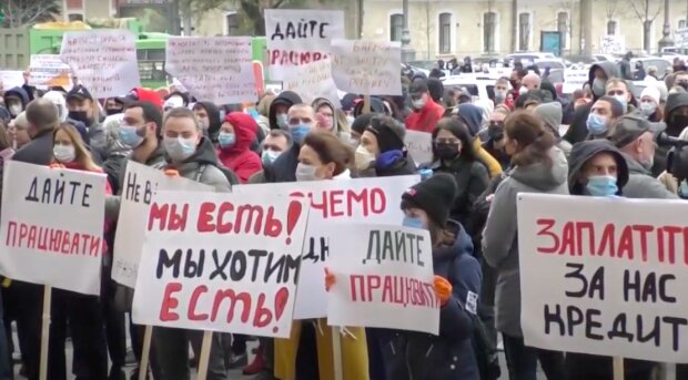 Харьков протесты против карантина выходного дня. Фото: скриншот YouTUbe