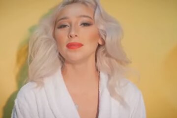 Настя Ивлеева. Фото: скриншот YouTube