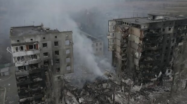 Зруйнований будинок у Бородянці. Фото: скріншот YouTube-відео