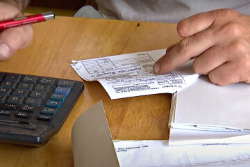 Платіжка. Фото: скріншот YouTube-відео.